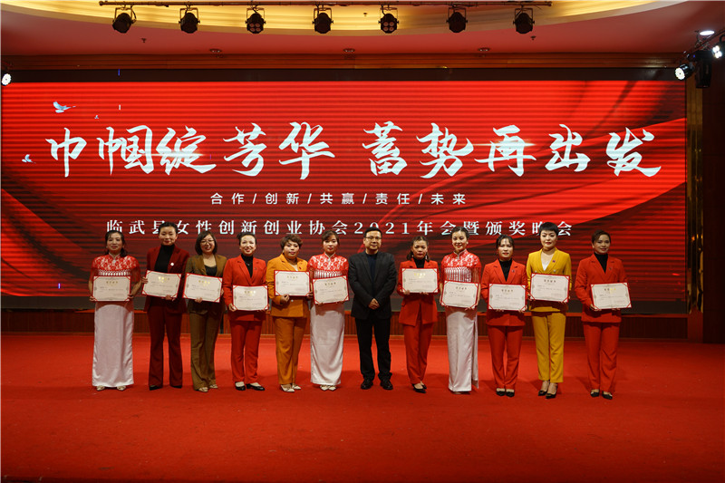 b2364de54ab7fe149741a5b11808c6a_副本.jpg